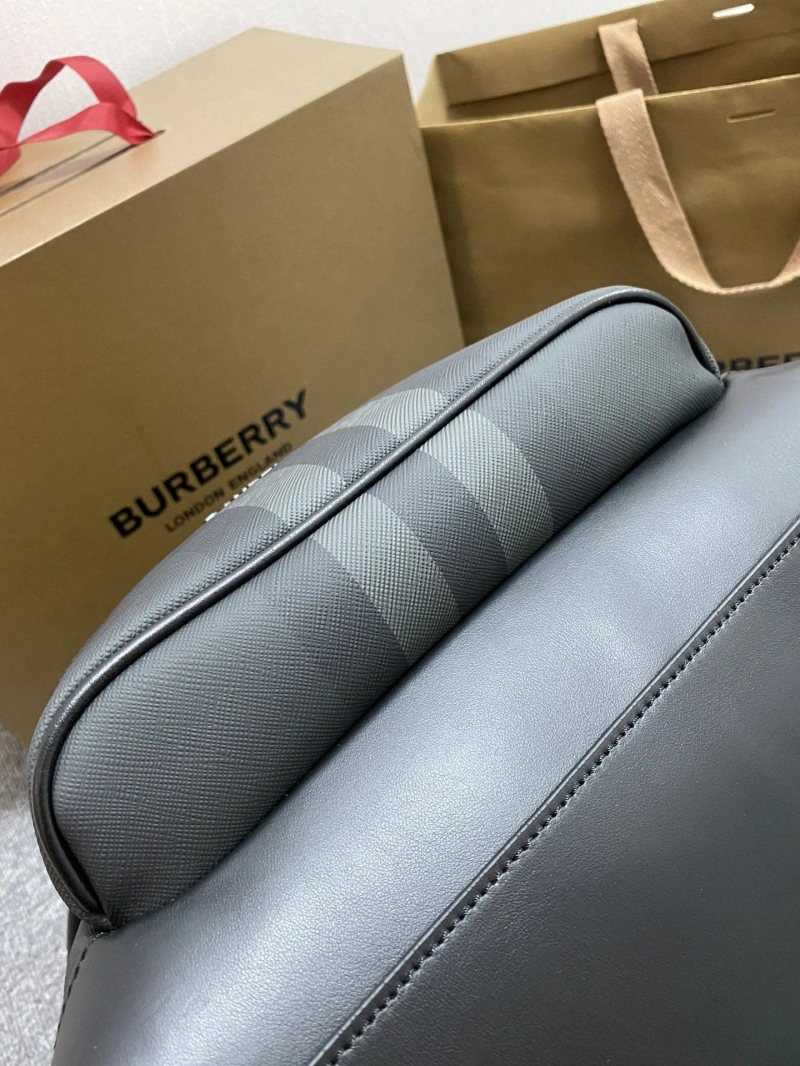 Bv*b*rry backpacks 4237f-0149