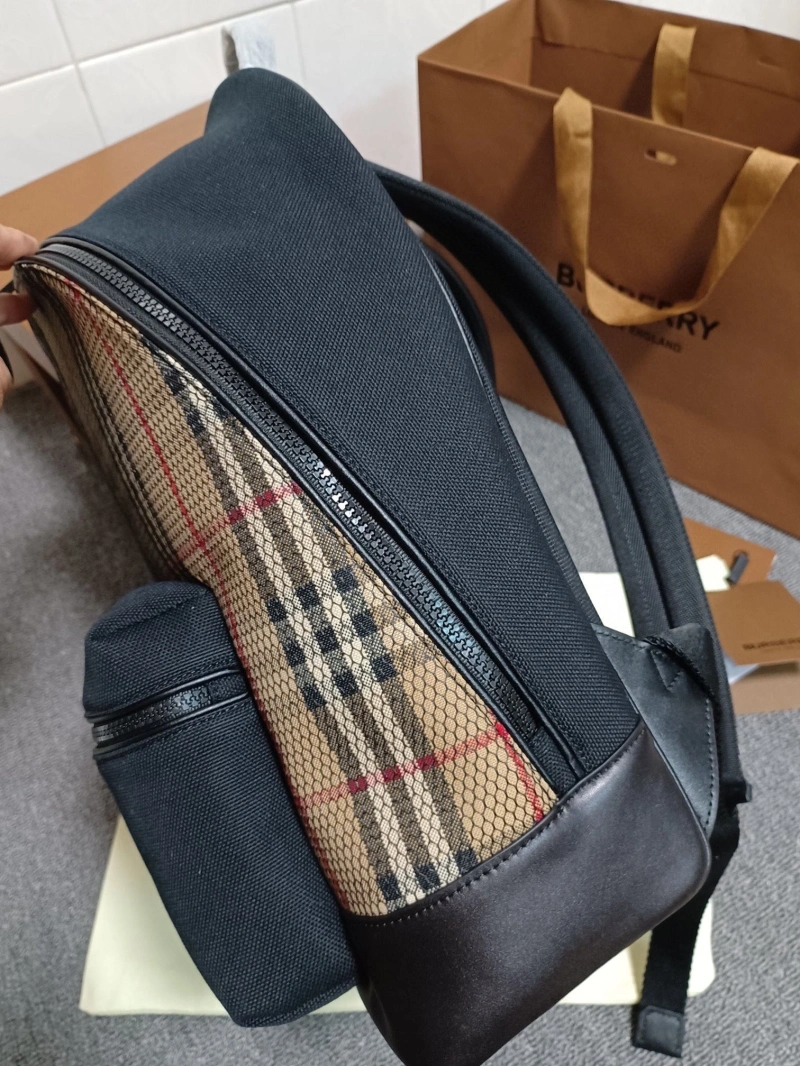Bv*b*rry backpacks 4237f-0168