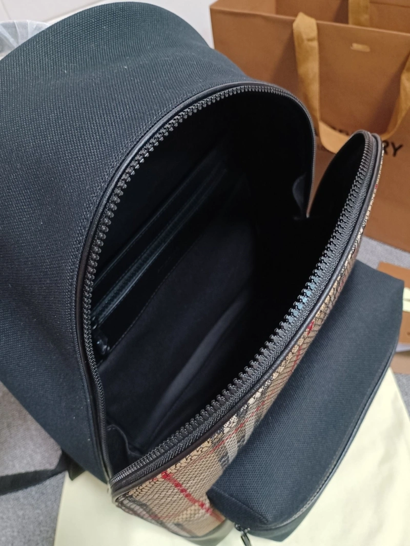 Bv*b*rry backpacks 4237f-0168