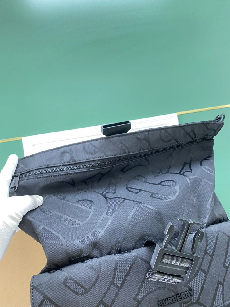 Bv*b*rry backpacks 4237f-0176