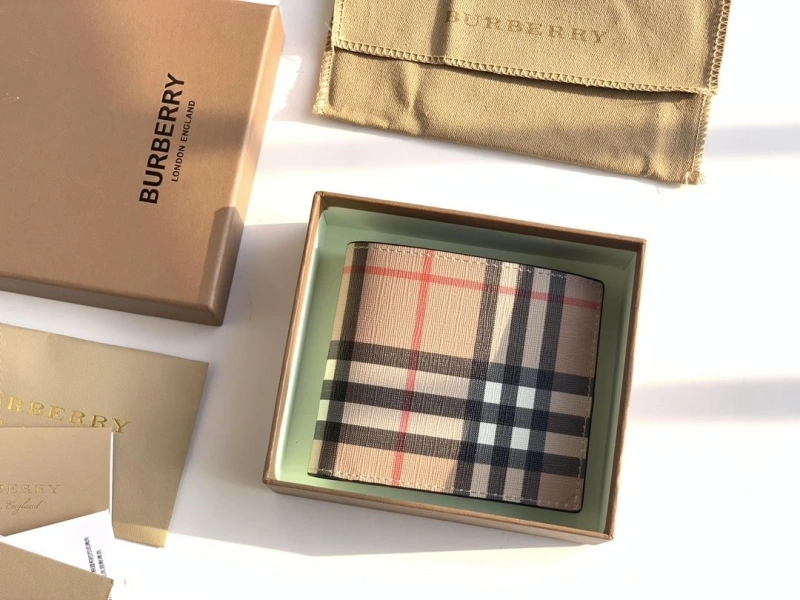 Bv*b*rry wallets 4237f-0212