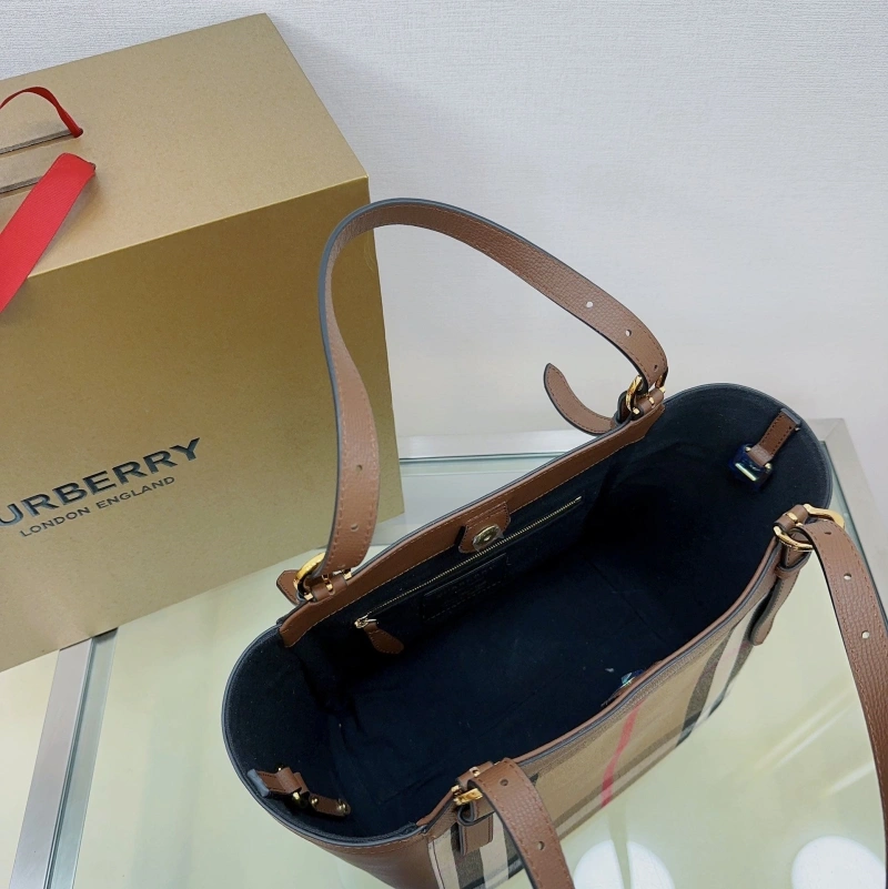 Bv*b*rry shopping bags 4237f-0220