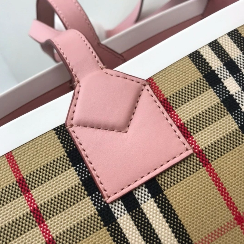 Bv*b*rry shopping bags 4237f-0223