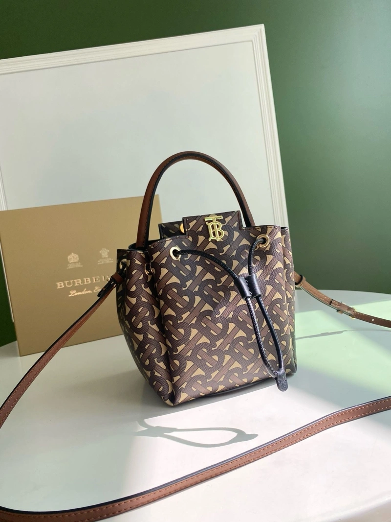 Bv*b*rry bucket bags 4237f-0242