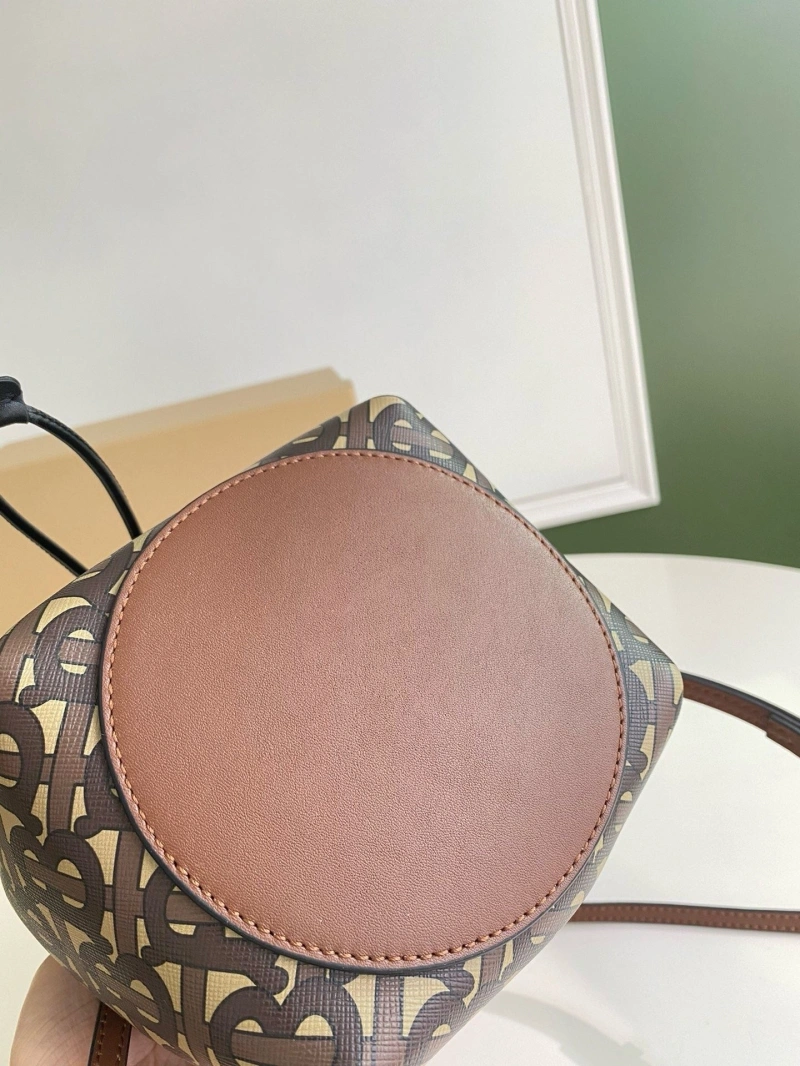 Bv*b*rry bucket bags 4237f-0242