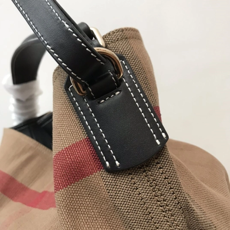 Bv*b*rry shopping bags 4237f-0258