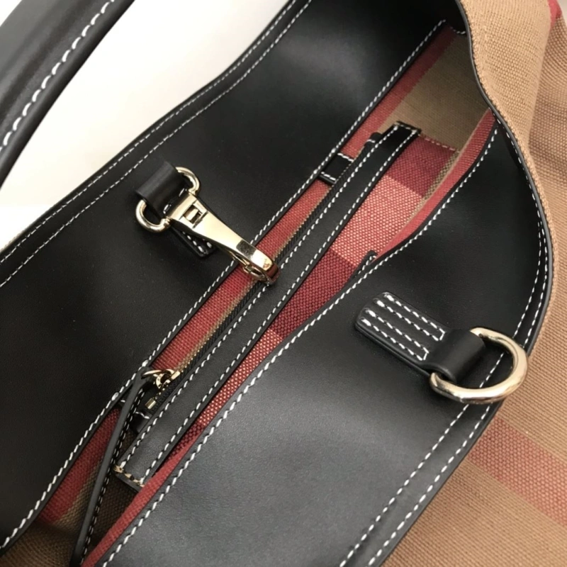 Bv*b*rry shopping bags 4237f-0258