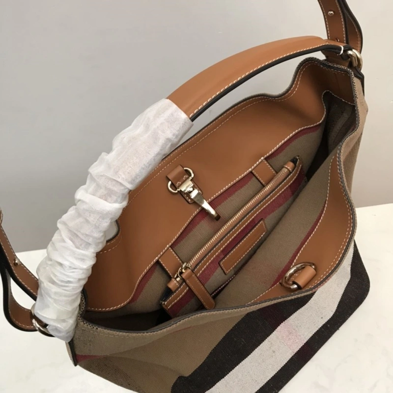 Bv*b*rry shopping bags 4237f-0259