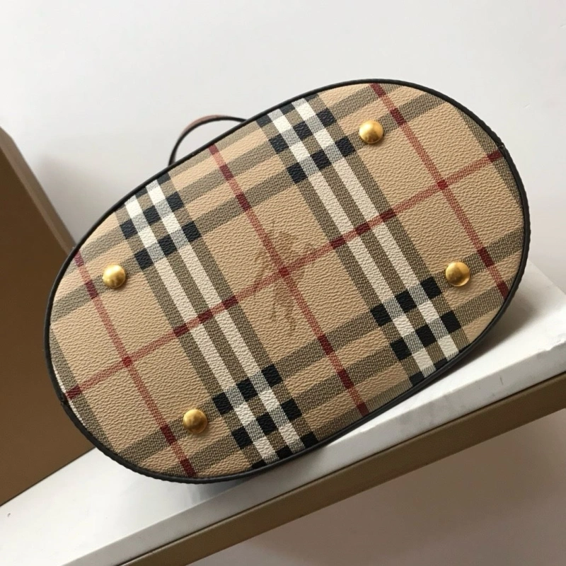 Bv*b*rry shopping bags 4237f-0260