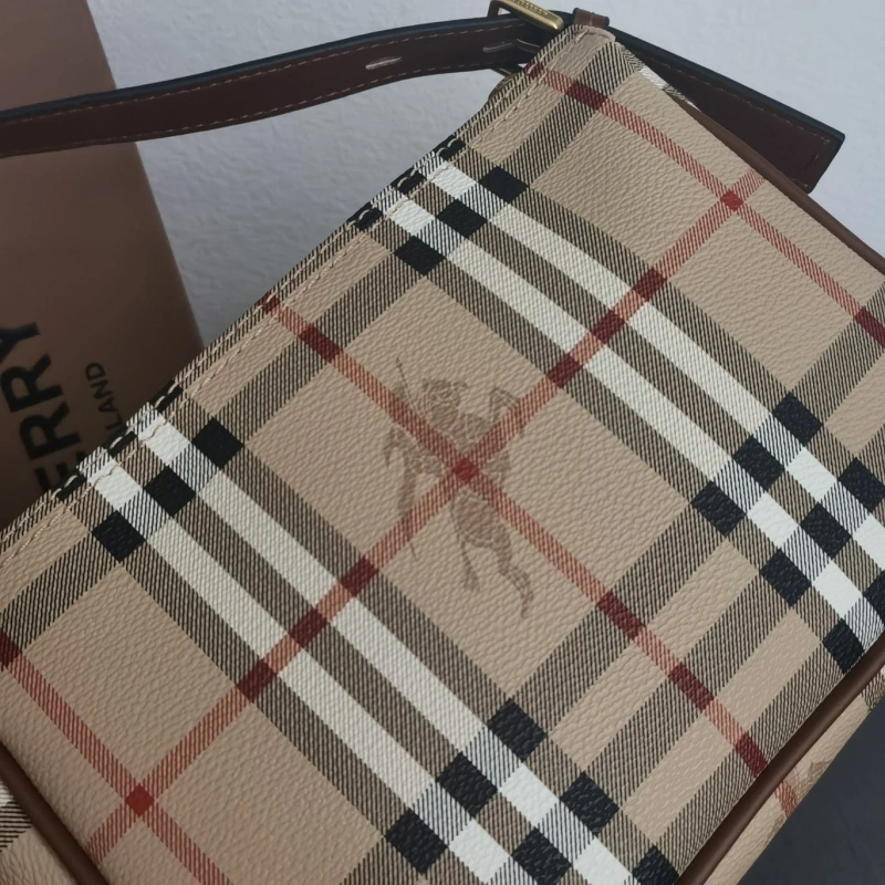 Bv*b*rry top handle bags 4237f-0261