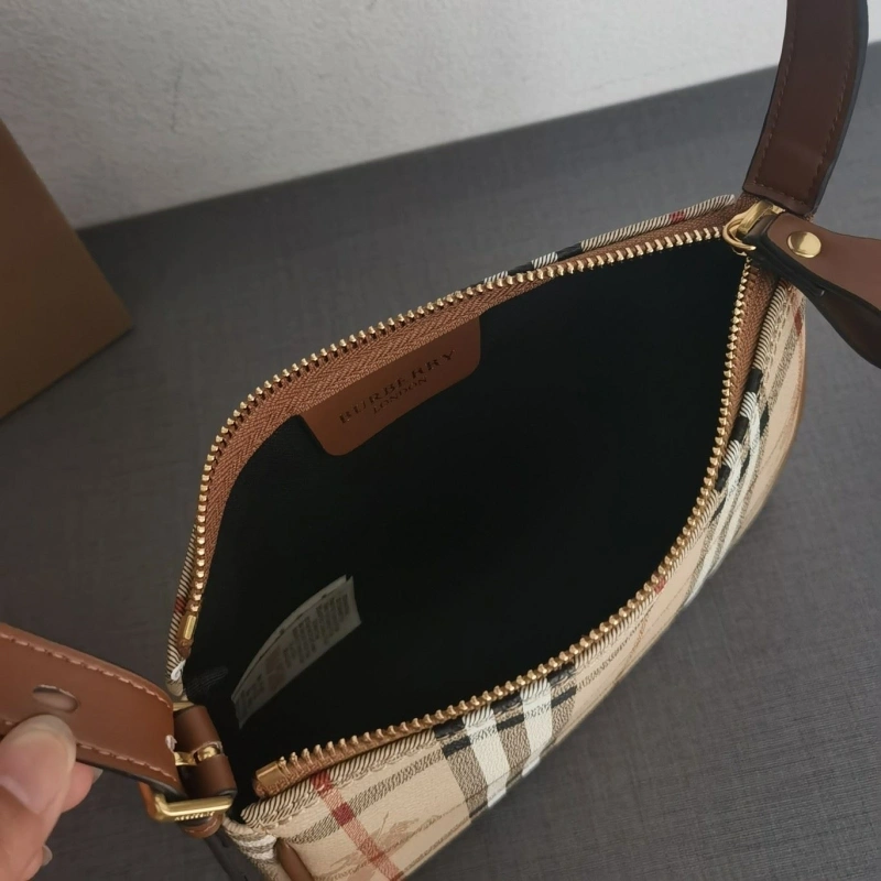 Bv*b*rry top handle bags 4237f-0261
