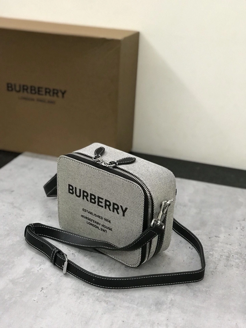 Bv*b*rry top handle bags 4237f-0263