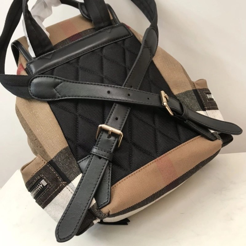 Bv*b*rry backpacks 4237f-0270