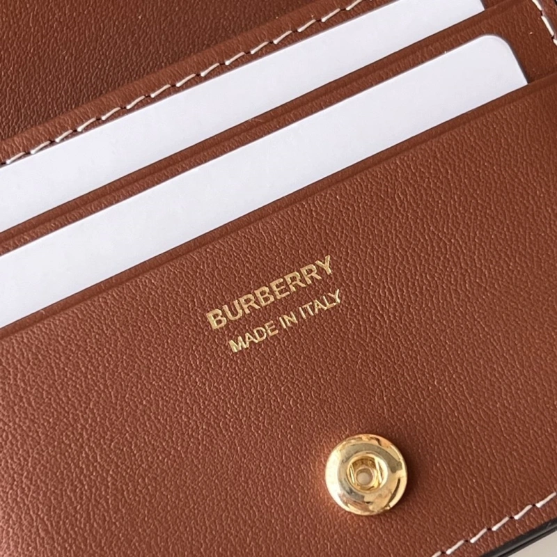 Bv*b*rry wallets 4237f-0288