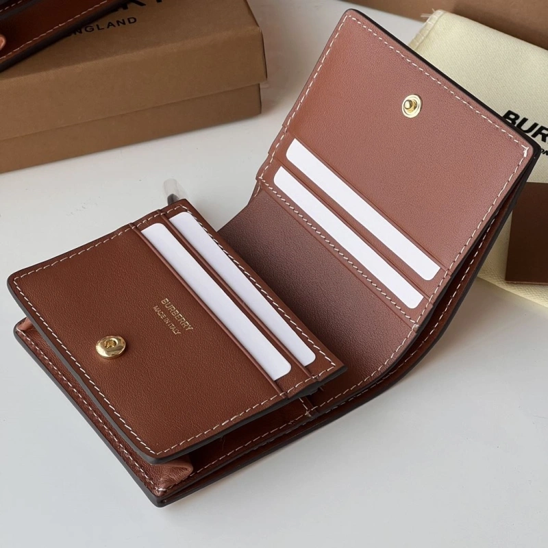 Bv*b*rry wallets 4237f-0288