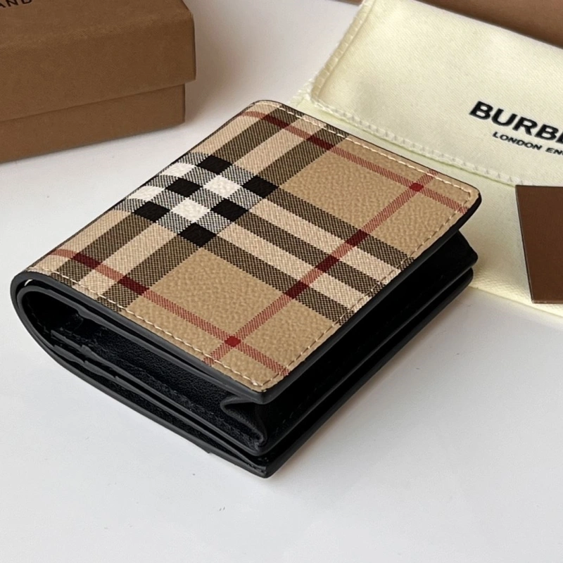 Bv*b*rry wallets 4237f-0289