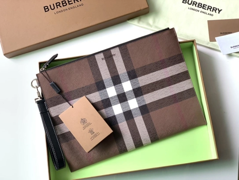 Bv*b*rry wallets 4237f-0292
