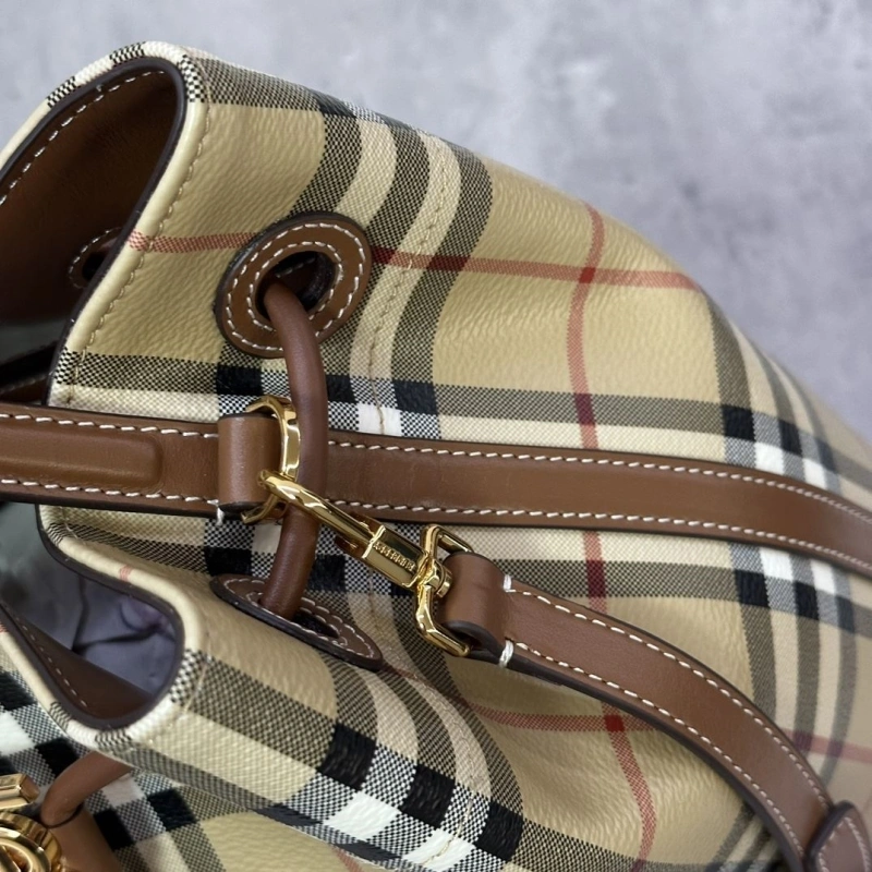 Bv*b*rry bucket bags 4237f-0312
