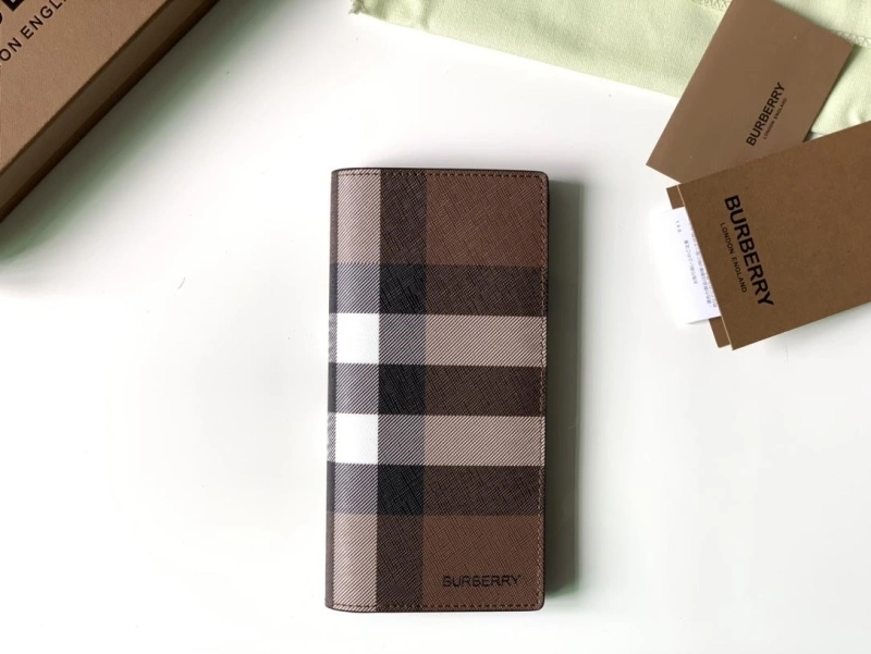 Bv*b*rry wallets 4237f-0358