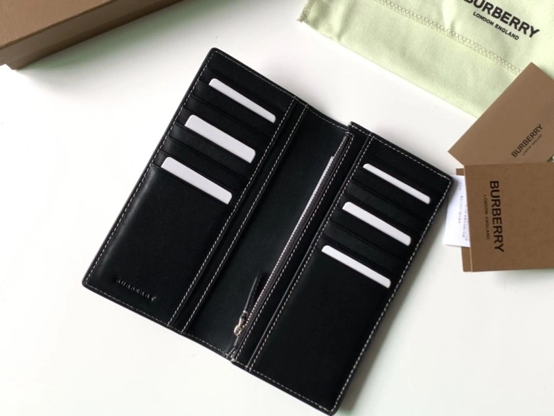 Bv*b*rry wallets 4237f-0358