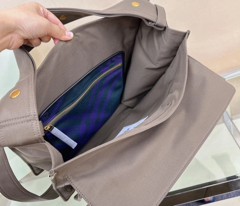 Bv*b*rry backpacks 4237f-0366