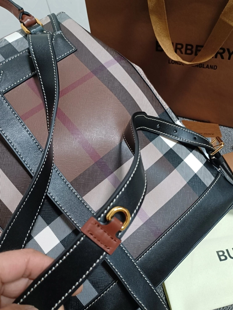 Bv*b*rry backpacks 4237f-0383