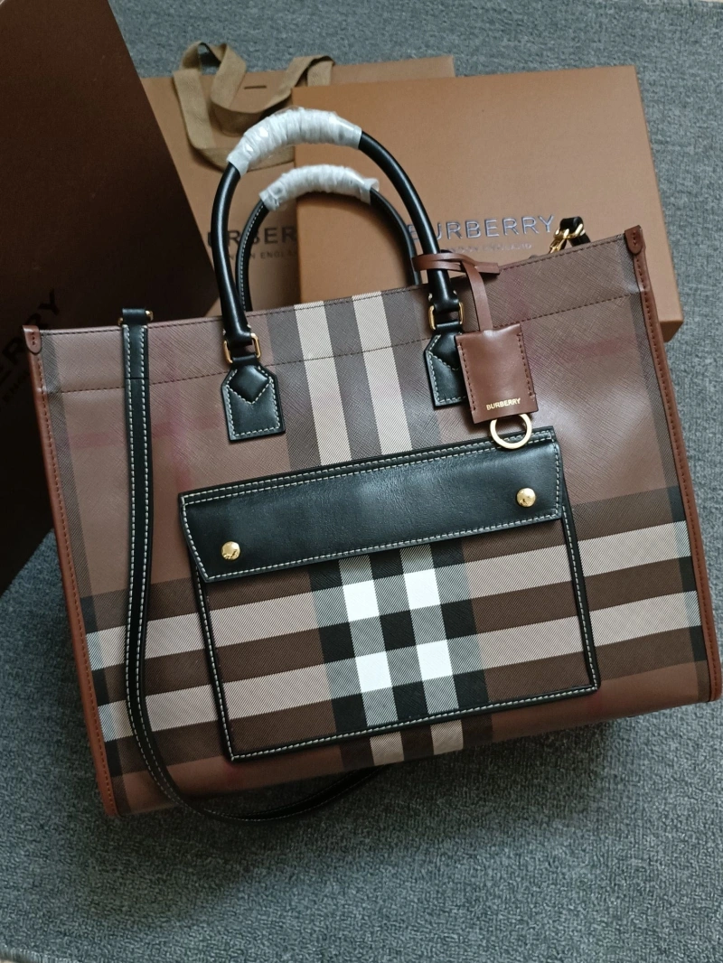 Bv*b*rry shopping bags 4237f-0384