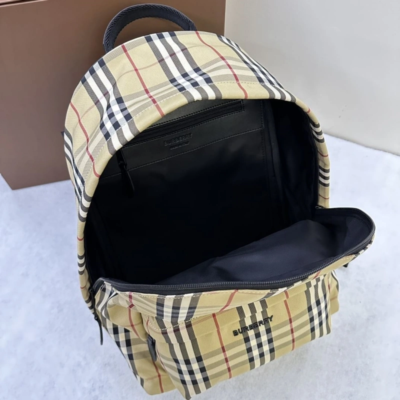 Bv*b*rry backpacks 4237f-0393