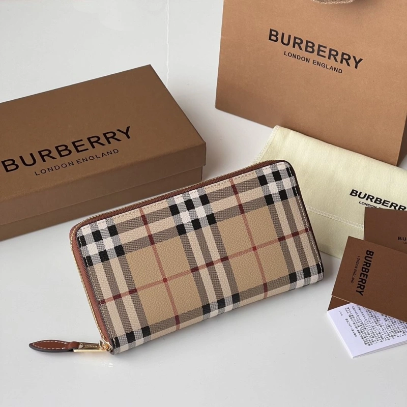 Bv*b*rry wallets 4237f-0408
