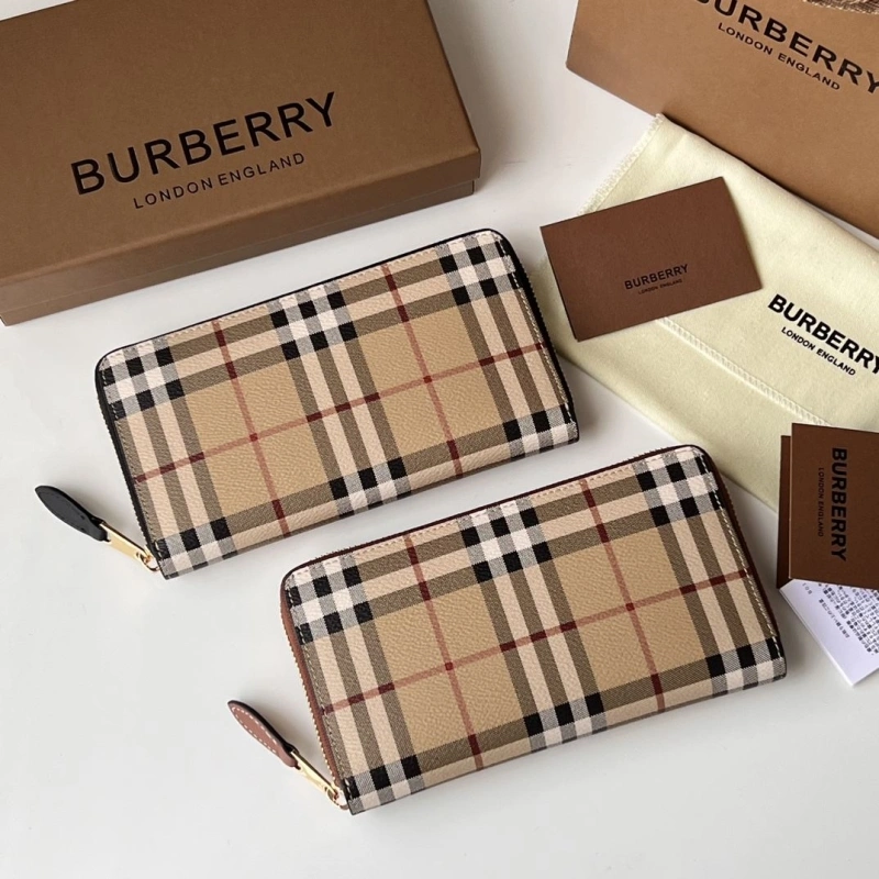 Bv*b*rry wallets 4237f-0408
