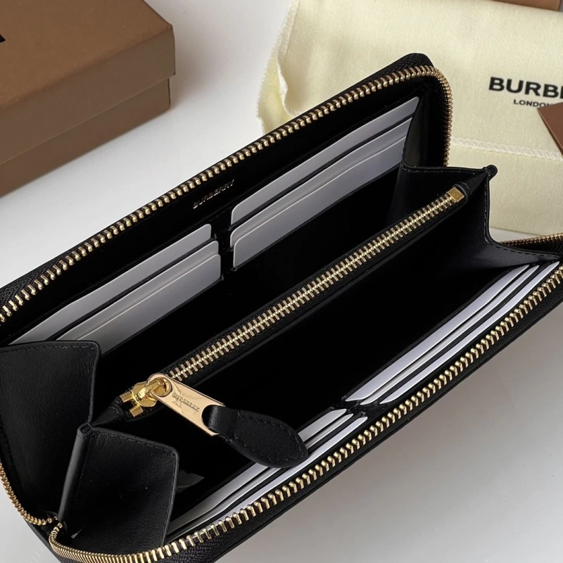 Bv*b*rry wallets 4237f-0409