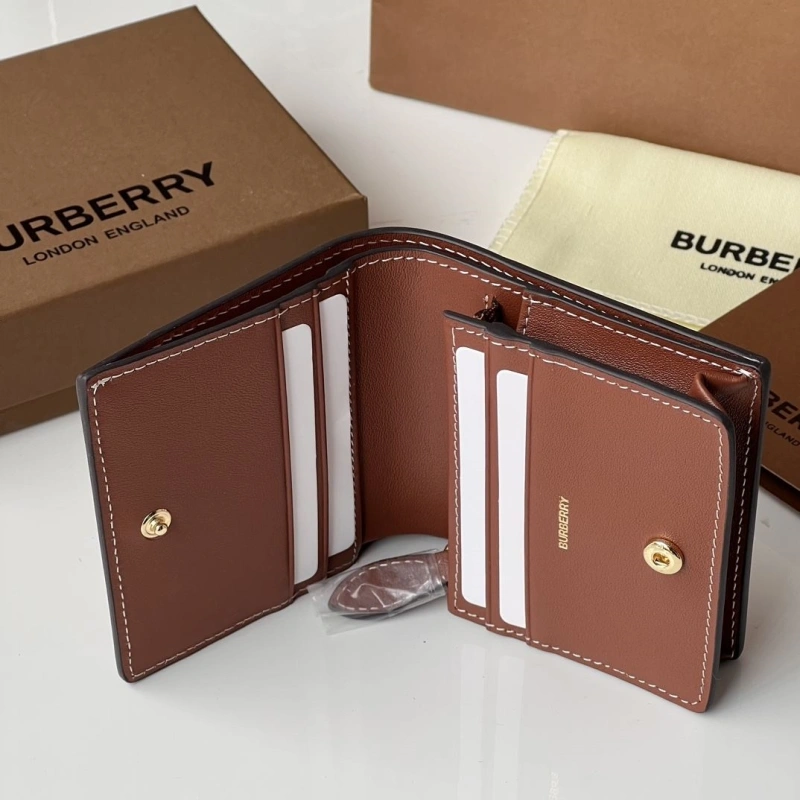 Bv*b*rry wallets 4237f-0418