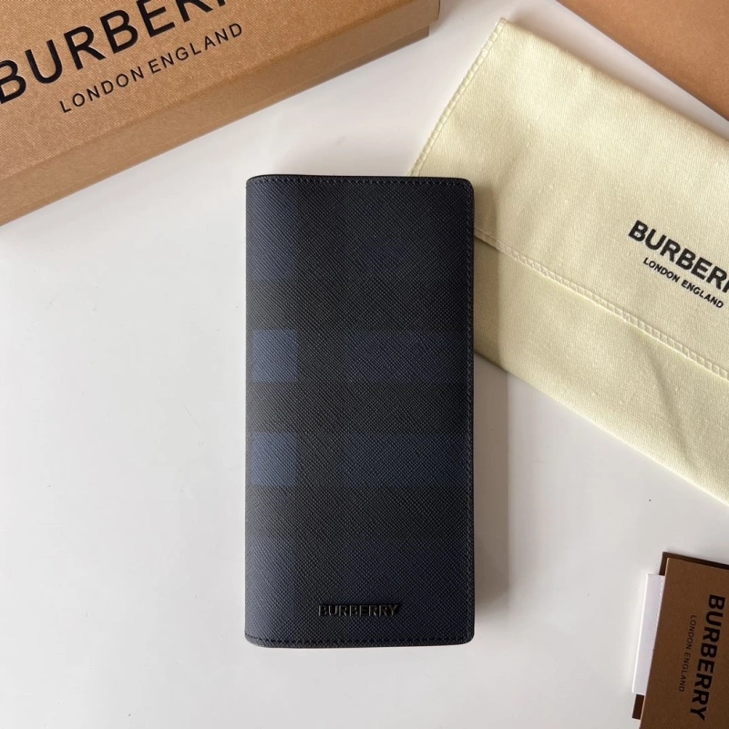 Bv*b*rry wallets 4237f-0420