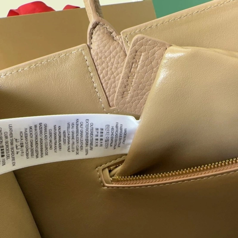Bv*b*rry top handle bags 4237f-0429