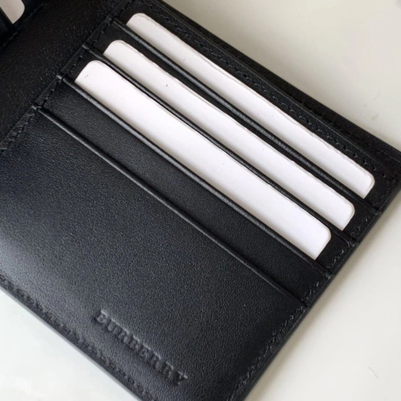 Bv*b*rry wallets 4237f-0433