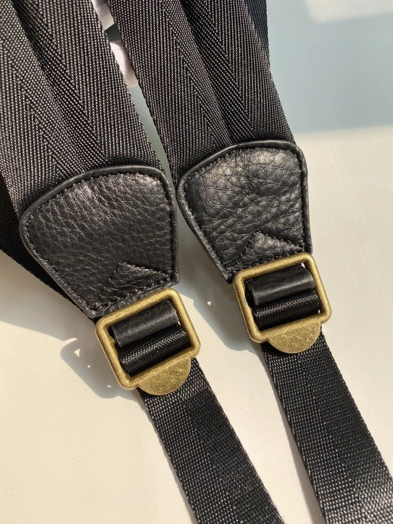 Bv*b*rry backpacks 4237f-0440