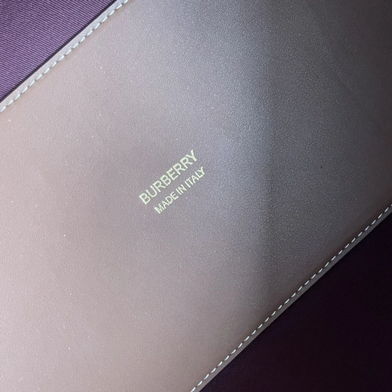 Bv*b*rry shopping bags 4237f-0449