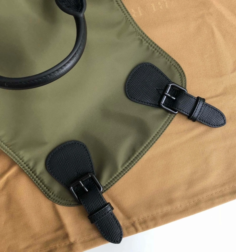 Bv*b*rry backpacks 4237f-0455