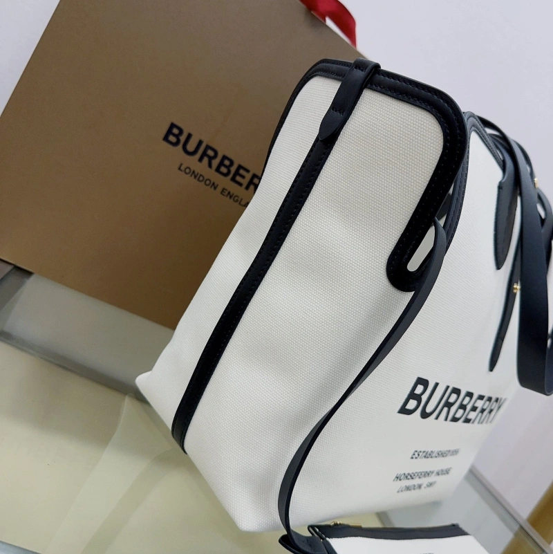 Bv*b*rry shopping bags 4237f-0458