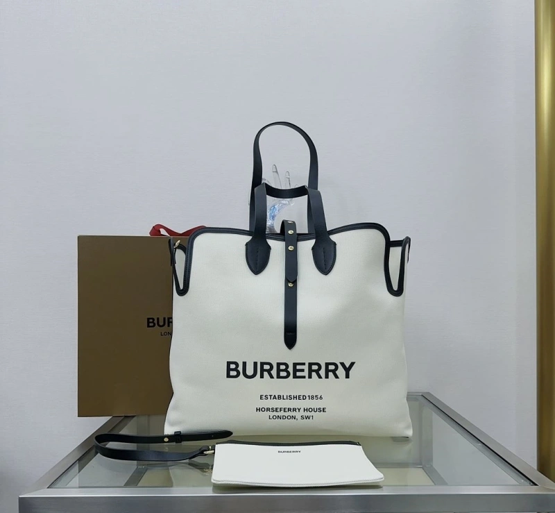 Bv*b*rry shopping bags 4237f-0461