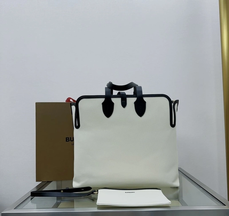 Bv*b*rry shopping bags 4237f-0461