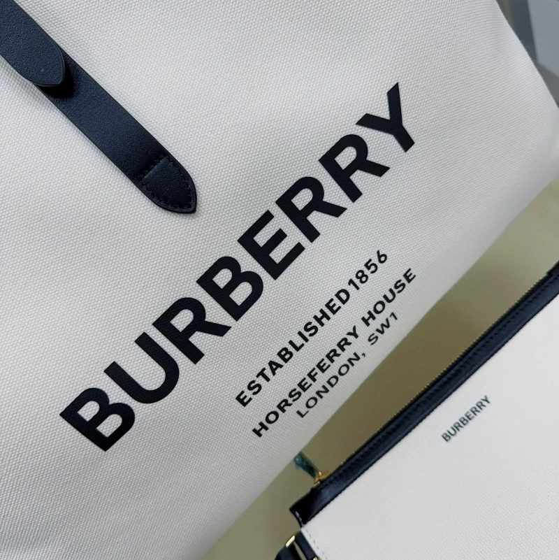 Bv*b*rry shopping bags 4237f-0461