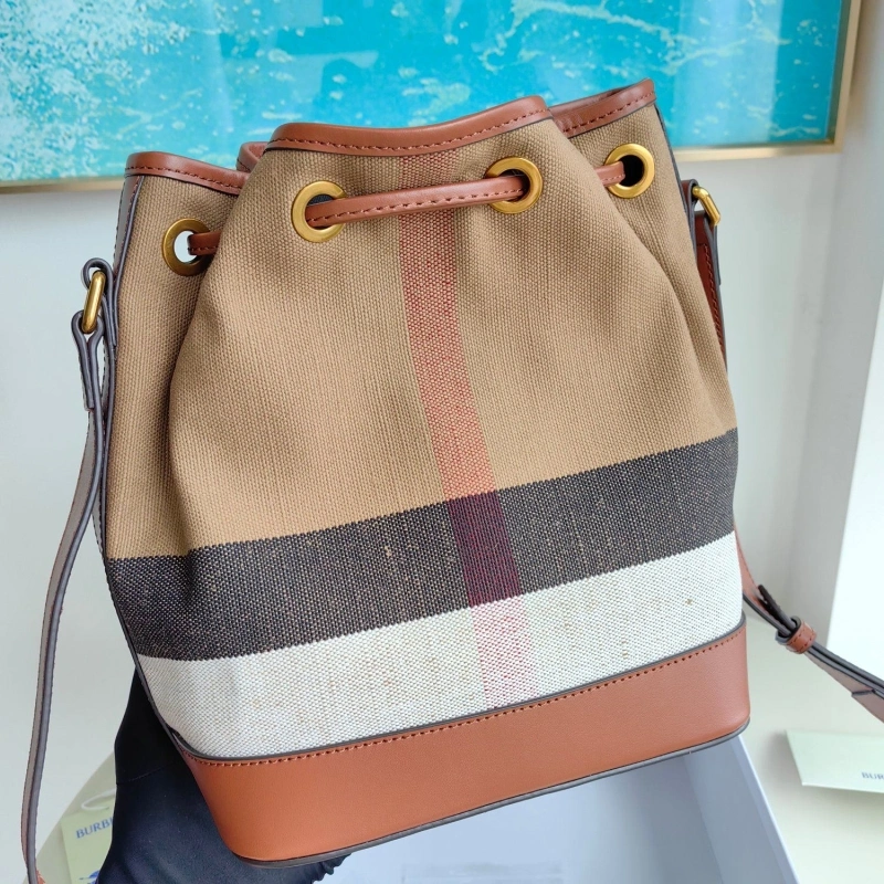 Bv*b*rry bucket bags 4237f-0472