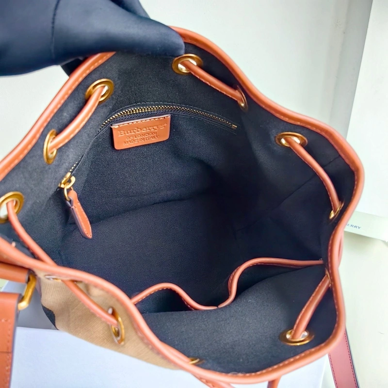Bv*b*rry bucket bags 4237f-0472
