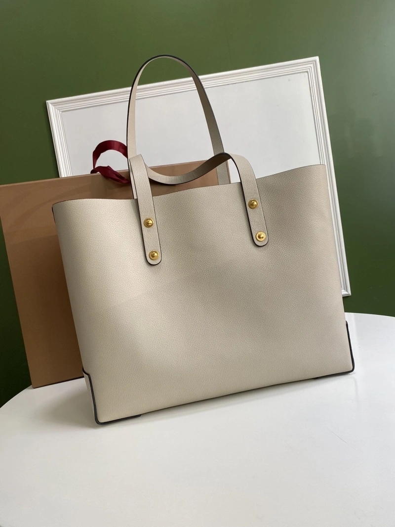 Bv*b*rry shopping bags 4237f-0495
