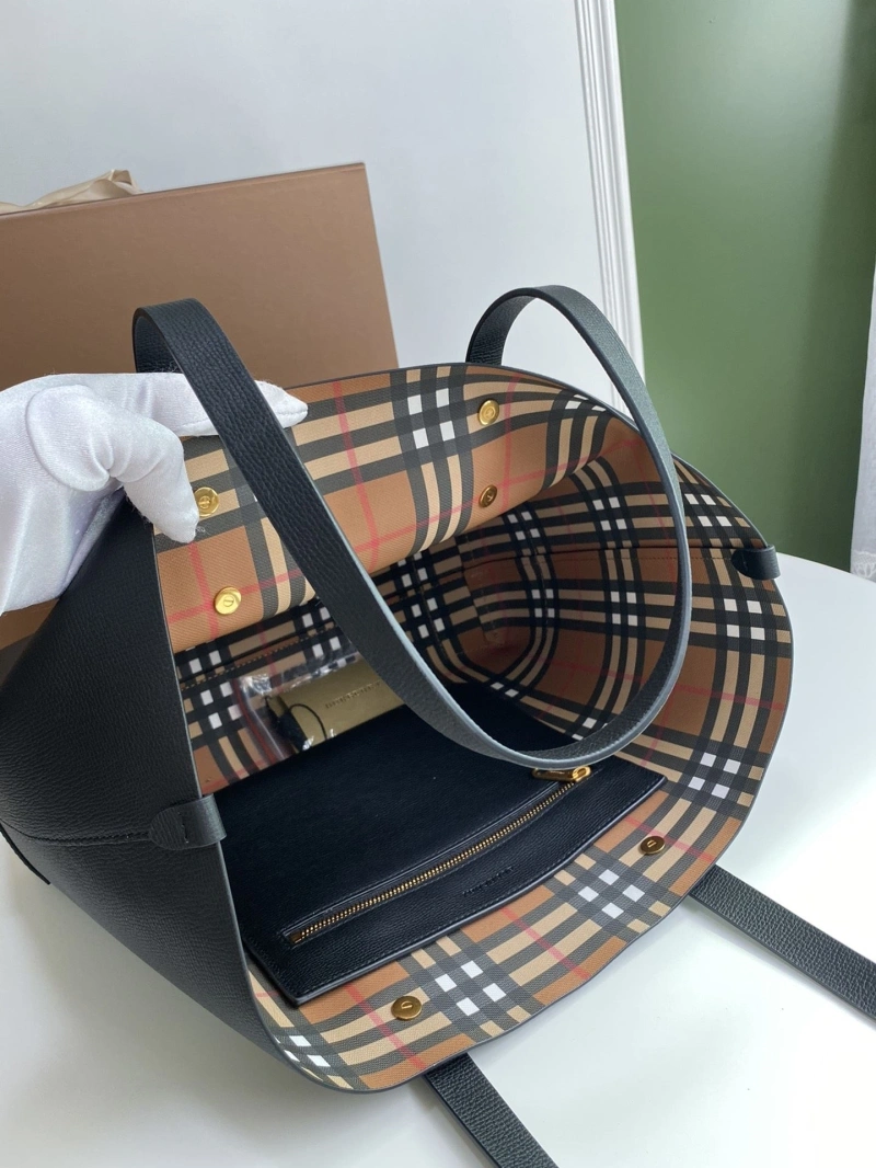 Bv*b*rry shopping bags 4237f-0496