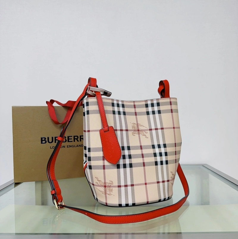 Bv*b*rry bucket bags 4237f-0526