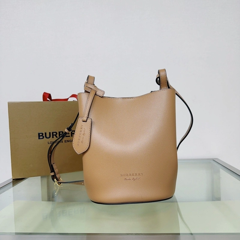 Bv*b*rry bucket bags 4237f-0528