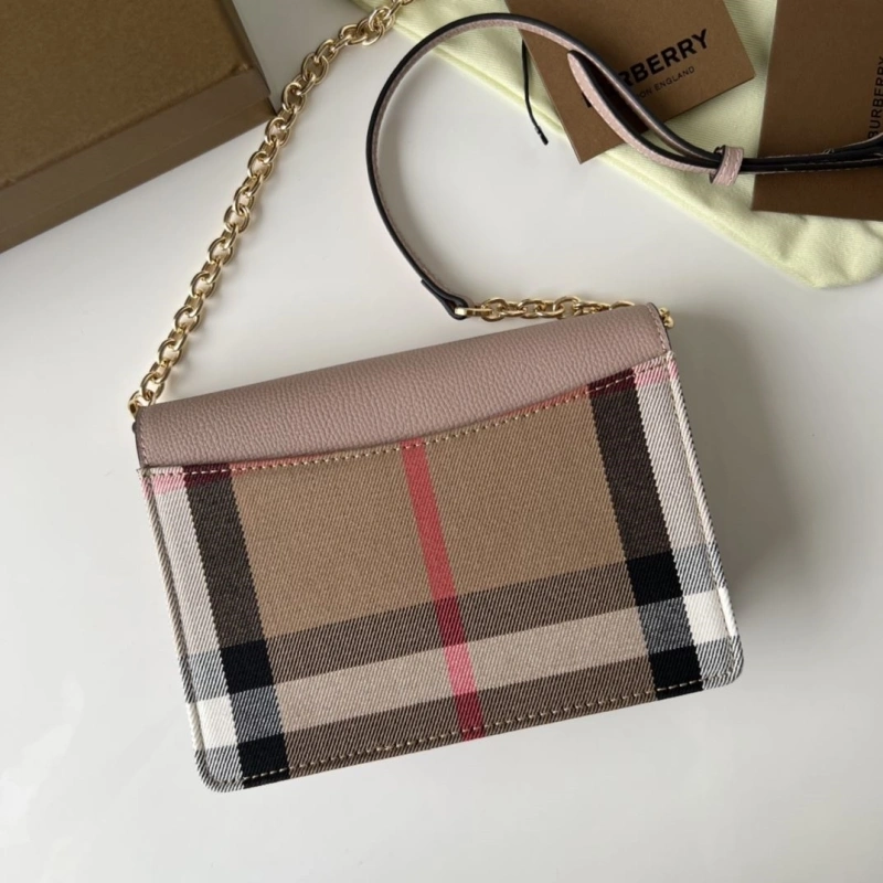 Bv*b*rry wallets 4237f-0539