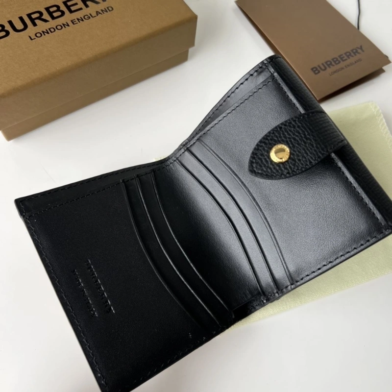 Bv*b*rry wallets 4237f-0542